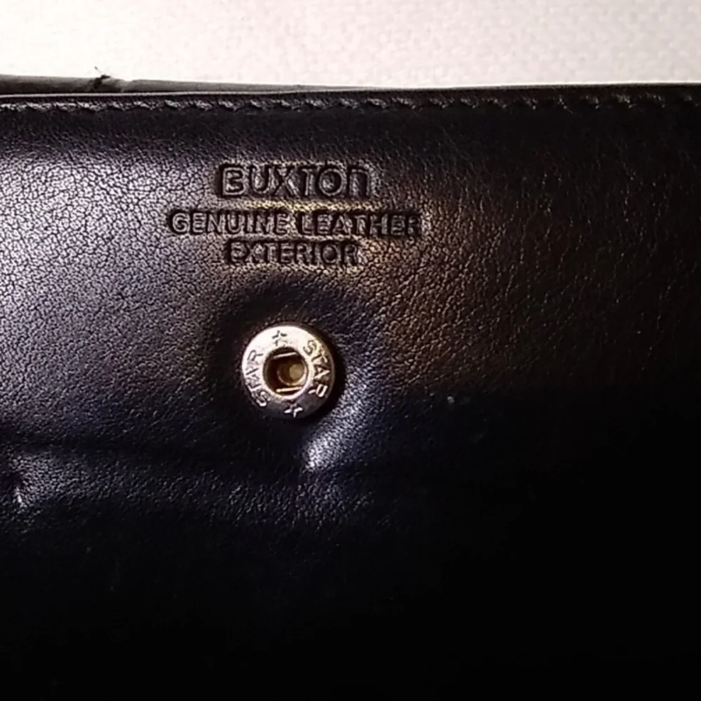 Buxton Leather US Wallet Sz 4